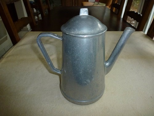 Ancienne grande cafetiere - grande,