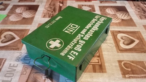 Ancienne boite trousse de - ancienne,