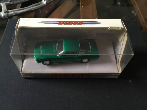 Ford mustang fast - back, de