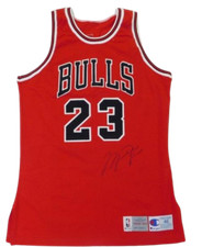 Maillot Bulls signé Michael