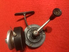 ANCIEN MOULINET LUXOR PEZON ET