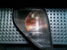 Clignotant avant droit Toyota