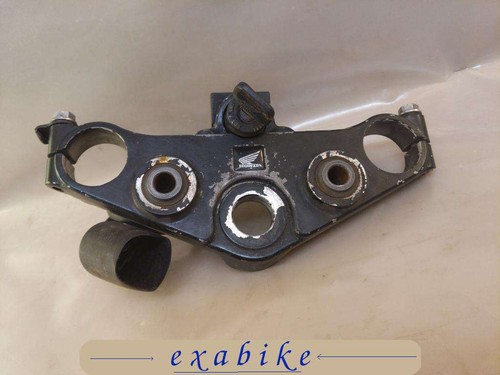 Fourche superieur pour - de,