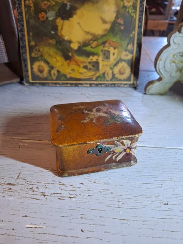 Ancienne boîte carton - ancienne,