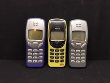 Lot de 3 téléphones