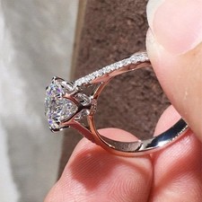 Bague de fiançailles mariage