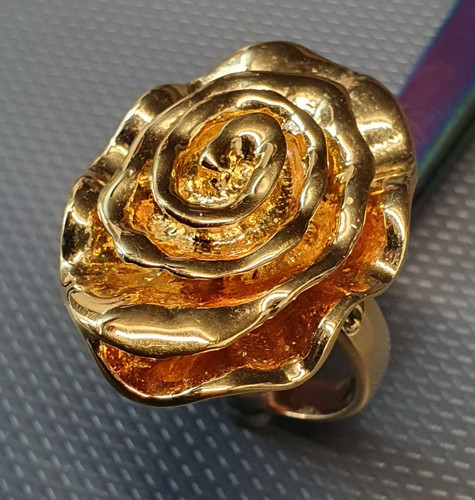 Bijou belle bague plaqué or - bijou,