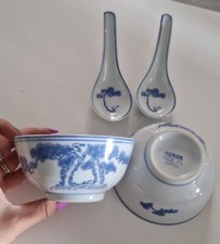 2 Bols Chinois Avec Cuillères