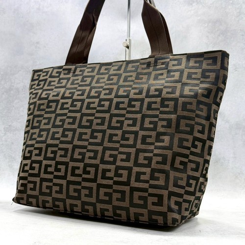 Sac fourre tout givenchy - sac, fourre-tout
