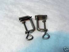 2 SERRE JOINTS POUR MACHINES A