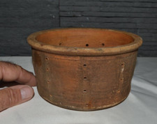 Gros moule ancien à fromage