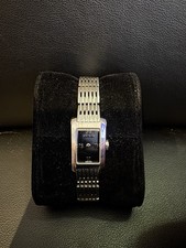 Montre Gucci femme 8600L
