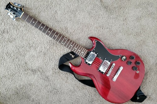 Silvertone electric guitar - silvertone,