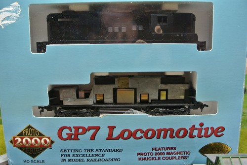 Proto 2000 locomotive diesel - proto,