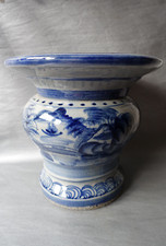 Sellette en grès décor bleu