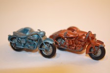 Two Matchbox/Lesney Motorcycles & Sidecar Harley Davidson #66 / Triumph T110 #4