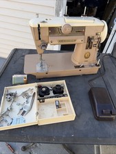 SINGER 401A Gear Drive Multi-Stitch Sewing Machine Working But Needs Oil
