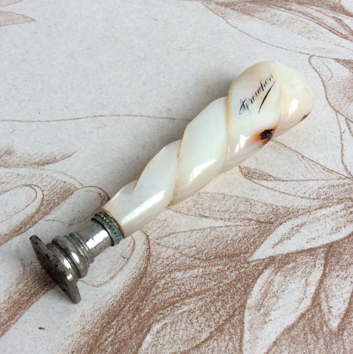 Cachet sceau ancien nacre - ancien,