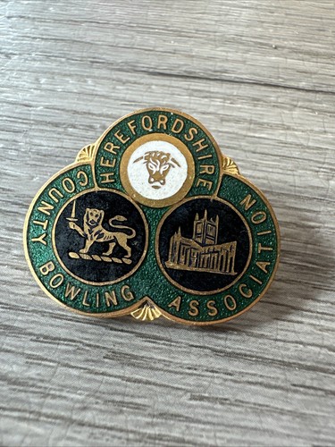 Insigne émaillé ancien - insigne,