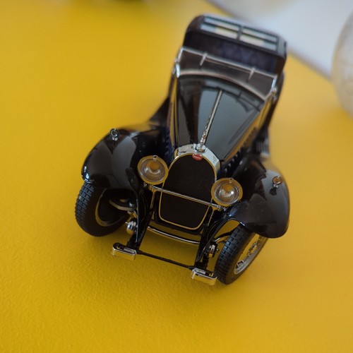 Modèle réduit voiture - voiture, de