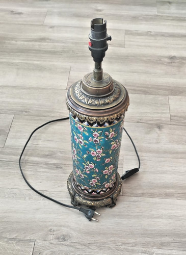 Grand pied lampe emaux de - pied,