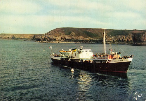 Ile ouessant le port - l, d