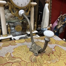 ancienne patere en laiton et