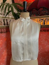 Plastron ancien  Costume