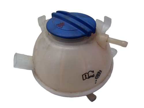 Reservoir coolant expansion