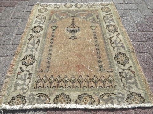 Petit tapis vintage turc