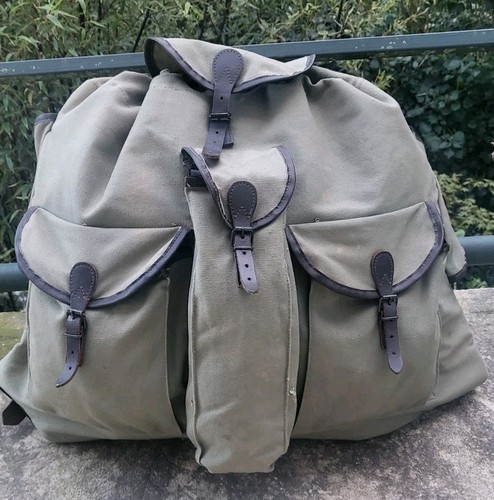 Ancien sac dos toile - à,