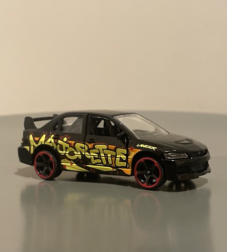 Miniature majorette mitsubishi - majorette,