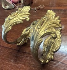 Pair of curtain hook hook hanger Seed coat holder Louis XV bronze