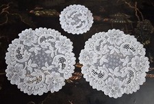 Lot de 3 Anciens Napperons en