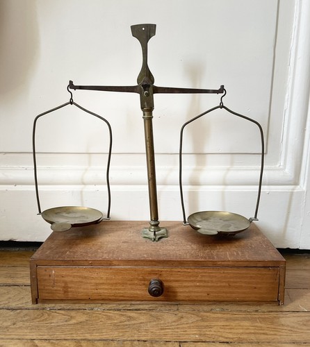 Balance trébuchet ancien - , bois