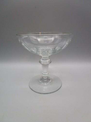 Coupe champagne ancienne - champagne,