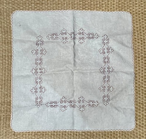 Nappe centre table - centre, ancien