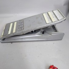 Pédale de volume d'expression Korg XVP-10 utilisée