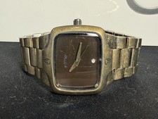 Nixon The   Player Watch