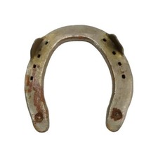 Ancien fer à cheval en métal