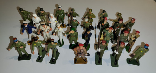 Lot soldats starlux - 28,