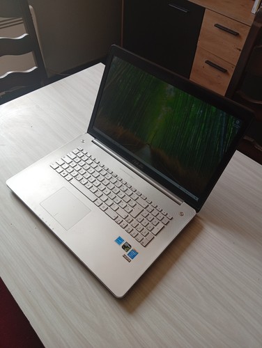 Portable asus i7 - pc,