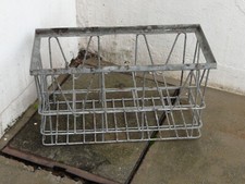 Ancienne caisse en métal de