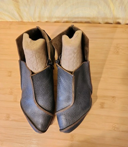 Trippen pleats gray pebbled - trippen,