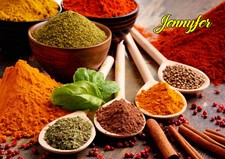 Planche à découper personnalisée dessous de plat épices du monde prénom réf 23