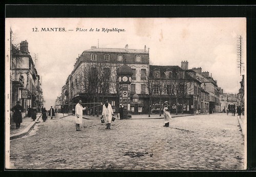 Cpa mantes place la - place,