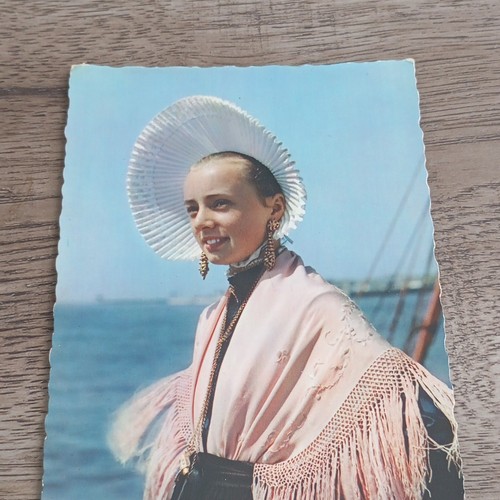 Carte postale couleur - , folklore