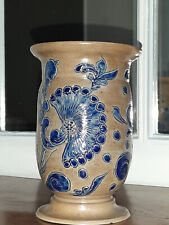 Alsace : superbe vase aux œillets de Betschdorf XXème en grès au sel. Stecher.