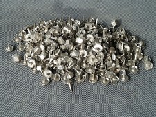 Lot clous tapissier chaises