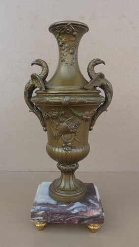 Ancienne cassolette régule